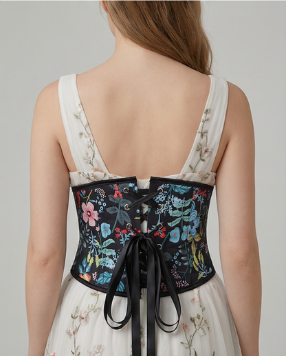 The Jardin Tapestry Waspie